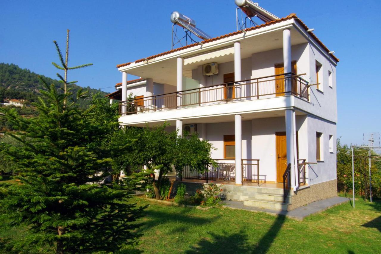 Athina Hotel Koinira Exterior photo
